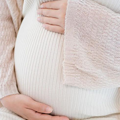 您不需要在本地🌤🏳️‍🌈安装复杂的开发🇧🇫📘环境，只要😳🌠打开浏览器就能开🇲🇾